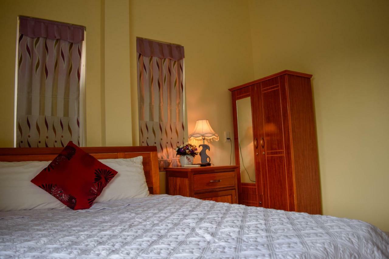 Phong Nha Orient Hotel Exteriör bild