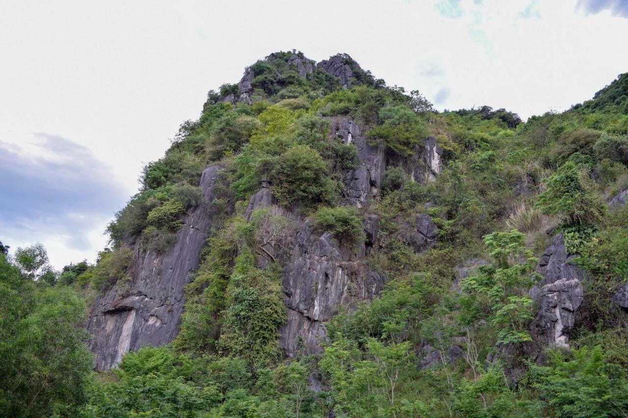 Phong Nha Orient Hotel Exteriör bild